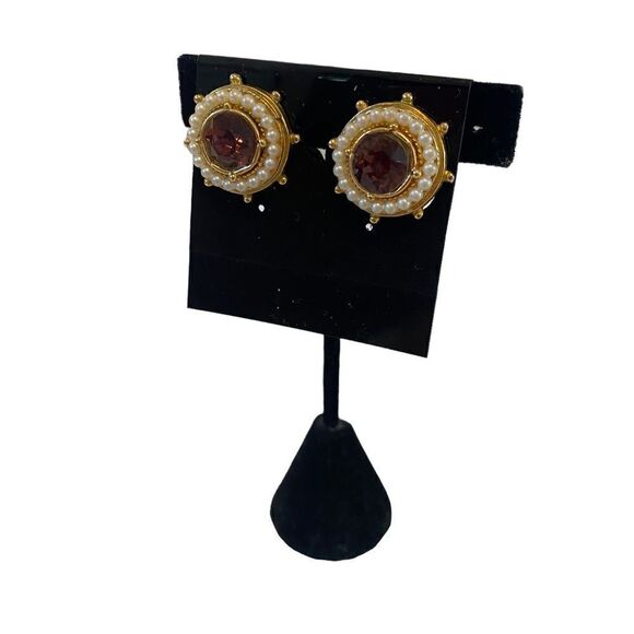 Vintage Striking Button Clip-On Earrings w/ Large Faux Amethyst Stone. - Picture 3 of 5